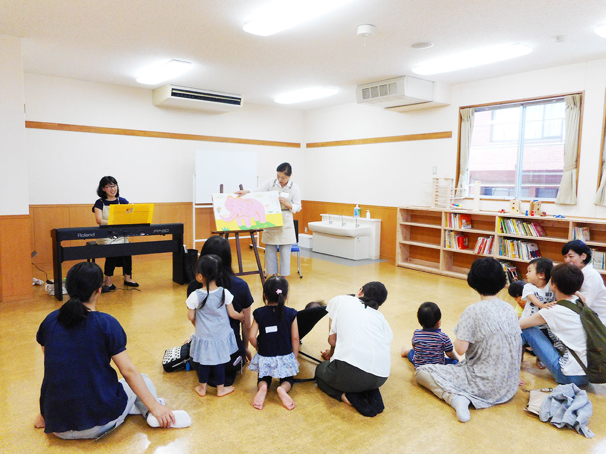 弾き語り読み聞かせ
