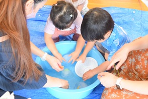 ◇つくってあーそーぼ！「氷であそぼう」8/21（金）